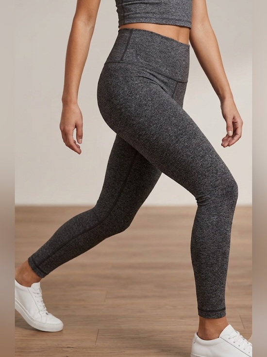 lululemon athletica Pants - Lululemon Wunder Heathered Black Luon Leggings Size 4